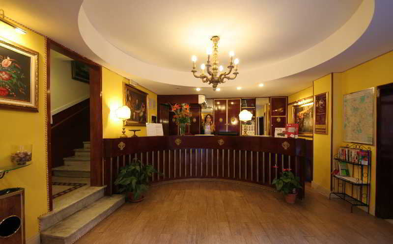 Hotel Saturnia ローマ エクステリア 写真